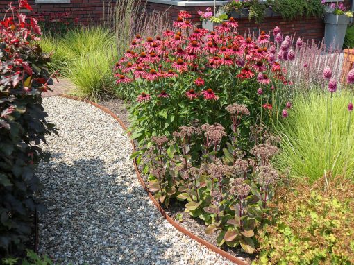 Rijk beplante natuurtuin bij vrijstaande woning – Ede